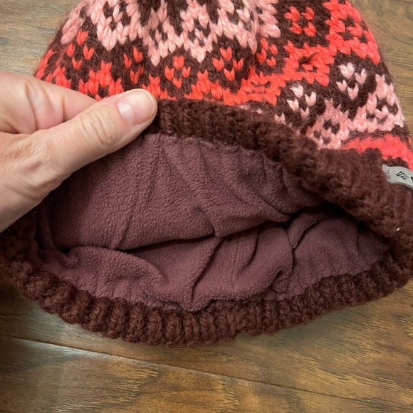 Columbia Fleece Lined Beanie - Picture 2 of 3